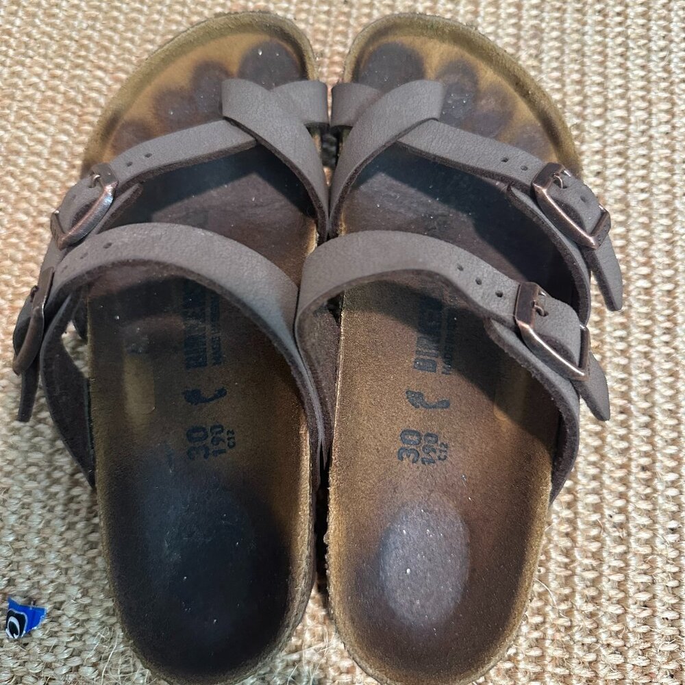 Brown Kids Birkenstocks Size 30, age 5-6